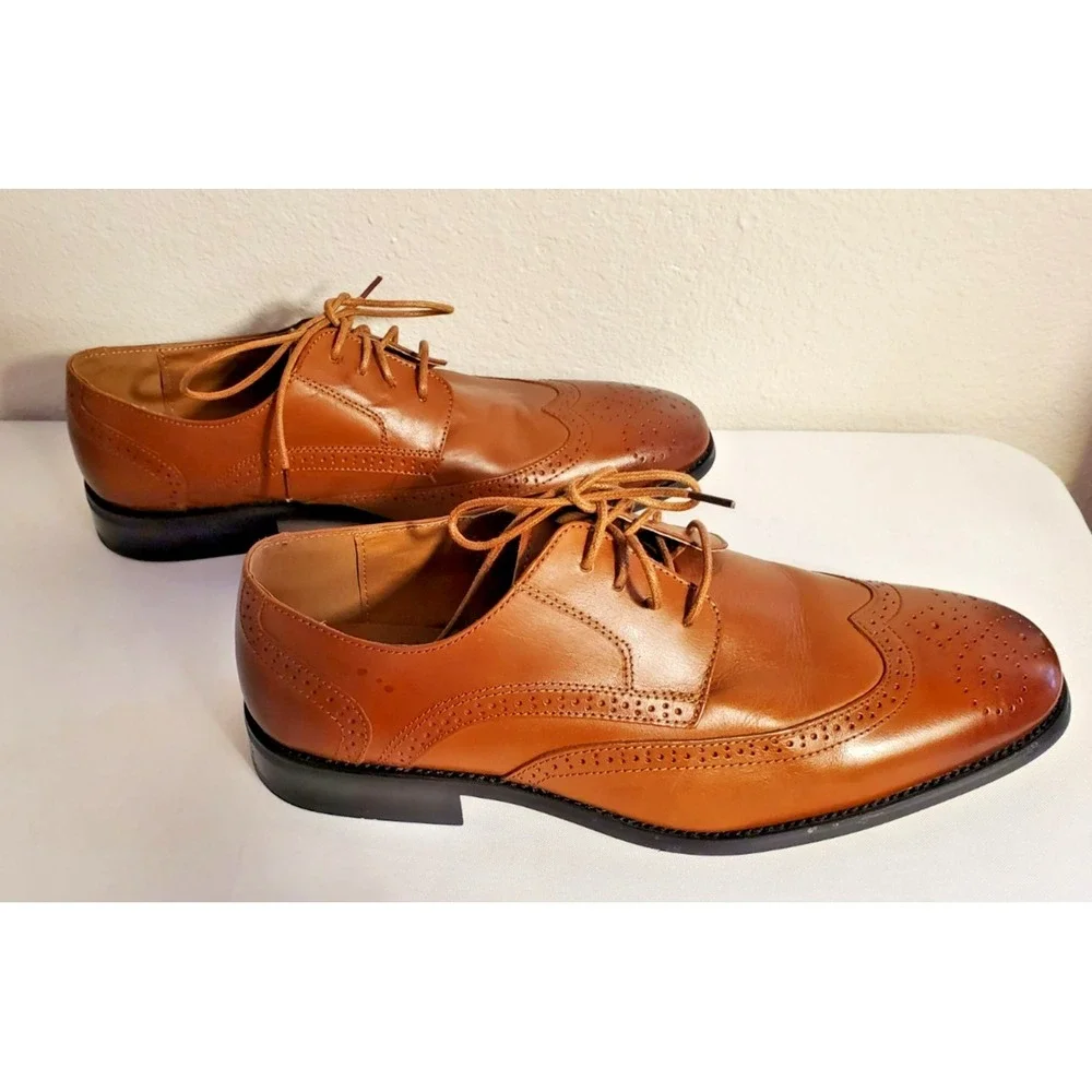 La Milano Mens Size 11 Brown Genuine Leather Wingtip Oxford Shoes F590